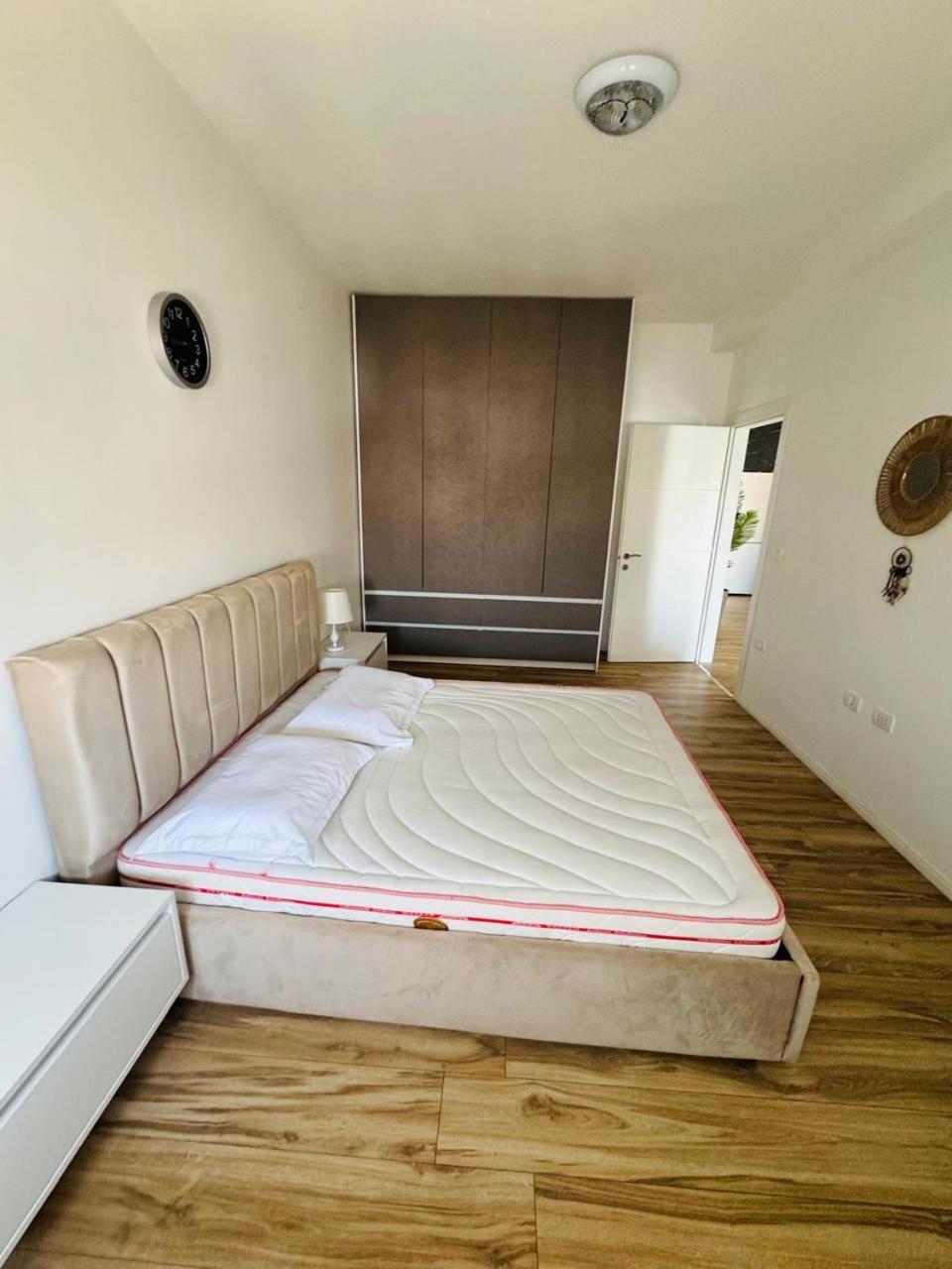 Apartamente Τίρανα Εξωτερικό φωτογραφία